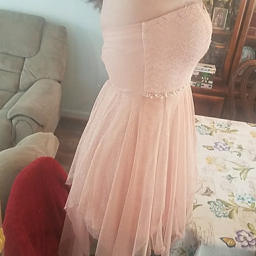 Pastel pink strapless dress - Picture 3 of 3